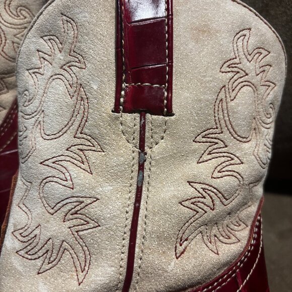 Ariat Fatbaby Red and Cream Alligator Print Western Boot - Size 8.5 - Picture 7 of 7